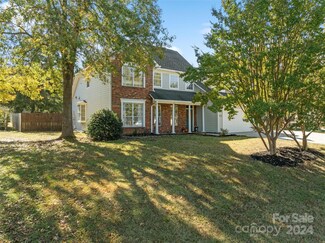 11925 Hookston Ln, Charlotte, NC 28273