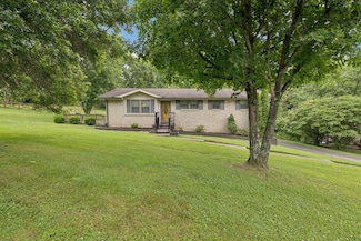 324 Hickory Dr, Old Hickory, TN 37138