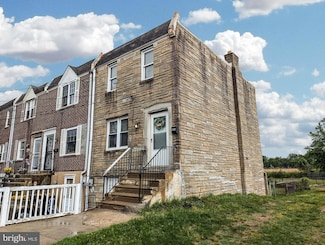 1102 S Merrimac Rd, Camden, NJ 08104