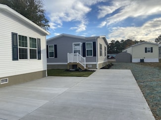 7 Raccoon Ave Unit 17007, Manchester Township, NJ 08759