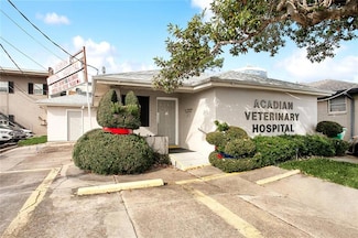 2628 Athania Pkwy, Metairie, LA 70002