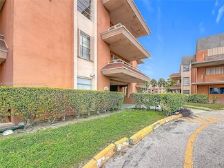 17600 NW 68th Ave Unit B2004, Hialeah, FL 33015