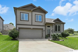19643 S St, Omaha, NE 68135