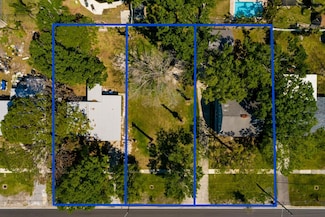 235 83rd Ave NE, Saint Petersburg, FL 33702