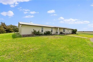 4253 SE Summitt Rd, Cameron, MO 64429