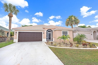117 Derby Ln, West Palm Beach, FL 33411