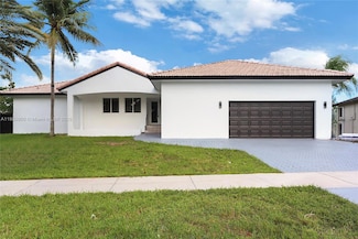 19851 SW 79th Ave, Cutler Bay, FL 33189