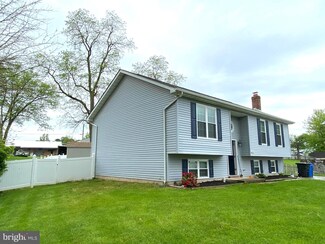 229 Maryland Ave, Taneytown, MD 21787