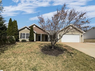 112 Care Ln, Greer, SC 29651