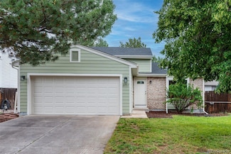 2777 S Sedalia St, Aurora, CO 80013