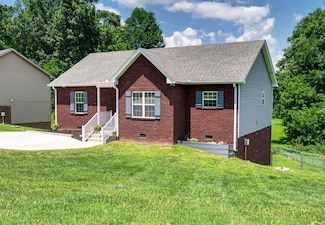 7566 S Swift Rd, Goodlettsville, TN 37072