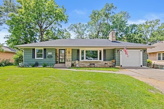 957 Hall Ave, Saint Paul, MN 55118