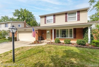 14147 Barbara St, Livonia, MI 48154