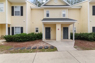 4551 NW 49th St Unit 104, Gainesville, FL 32606