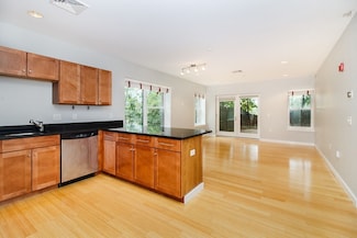 99 Chestnut Hill Ave Unit 320, Boston, MA 02135