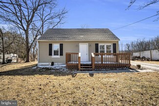 917 Nixon Dr, Mechanicsburg, PA 17055