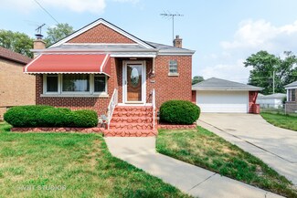 12627 S Throop St, Calumet Park, IL 60827