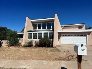2505 Camino de Vida, Santa Fe, NM 87505