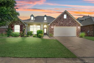 1305 E Boston St S, Broken Arrow, OK 74012