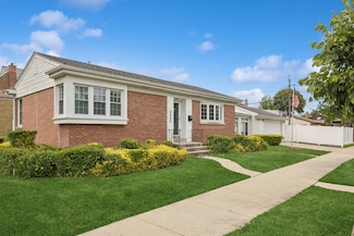6200 N Overhill Ave, Chicago, IL 60631