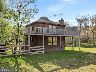 55 Pioneer Trail, Great Cacapon, WV 25422
