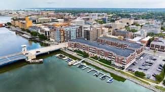 118 S Washington St Unit A334, Green Bay, WI 54301