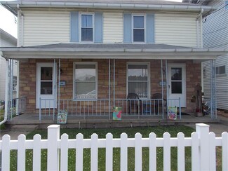 803 Crest Ave, Charleroi, PA 15022