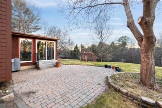 73 College Rd, Center Harbor, NH 03226