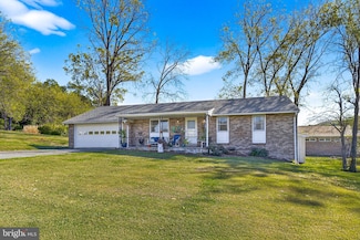 34 Deppen Dr, Womelsdorf, PA 19567