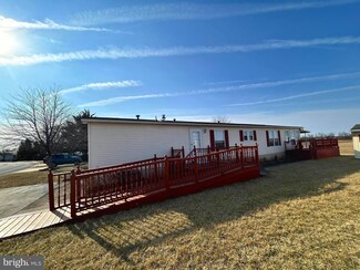 290 W Spruce St, Palmyra, PA 17078