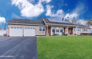 56 Old Bridge Dr, Howell, NJ 07731
