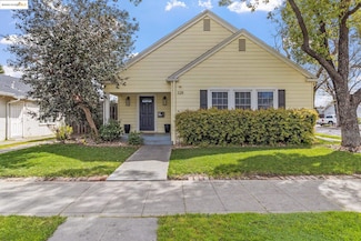 328 W Walnut St, Stockton, CA 95204