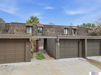 7311 Old Post Rd Unit 19, Lincoln, NE 68506