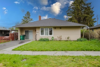 2427 Eberlein Ave, Klamath Falls, OR 97601