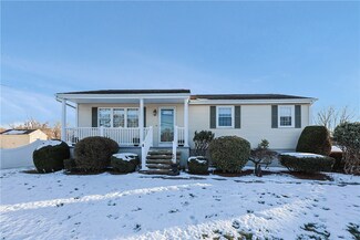 6 Corte Real Dr, Bristol, RI 02809