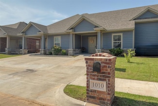 1010 SW 91st St, Oklahoma City, OK 73139