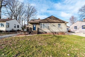 3214 Quentin Dr, Youngstown, OH 44511