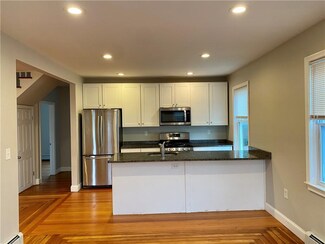 242 Indiana Ave, Providence, RI 02905
