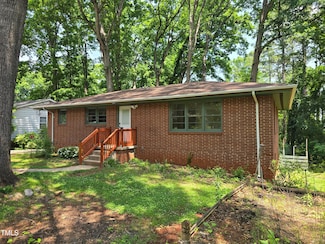 3008 Glenridge Dr, Raleigh, NC 27604