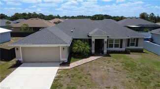 1948 Redmont Ave, Lehigh Acres, FL 33972