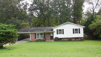 111 Ridgeway Rd, Gaffney, SC 29340