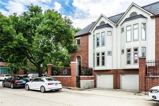 549 Lockerbie CI N, Indianapolis, IN 46202