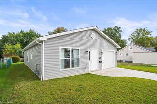 4970 Forest Rd, Mentor, OH 44060
