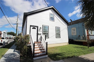3033 Toledano St, New Orleans, LA 70125