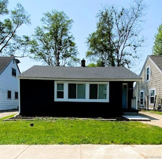 1256 E Evelyn Ave, Hazel Park, MI 48030