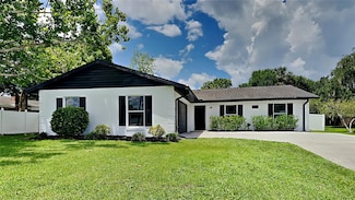 1646 Center St, Deland, FL 32720