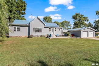 308 W Dayton St, Tower Hill, IL 62571