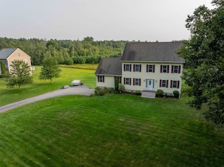 160 Salmon Falls Rd, Somersworth, NH 03878