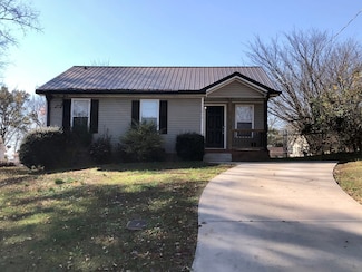 1052 Princeton Ct, Clarksville, TN 37042