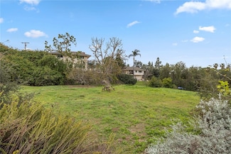 179 Hillcrest Ln, Fullerton, CA 92832